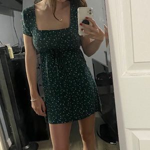 Brandy Melville Victoria green floral dress